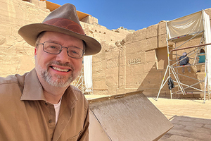 ˾ý Archaeologist Returns to Egypt - To continue work on Great Hypostyle Hall project